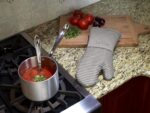 Single All-Clad Premium Silicone Oven Mitt in Titanium Gray, showing textured silicone grip